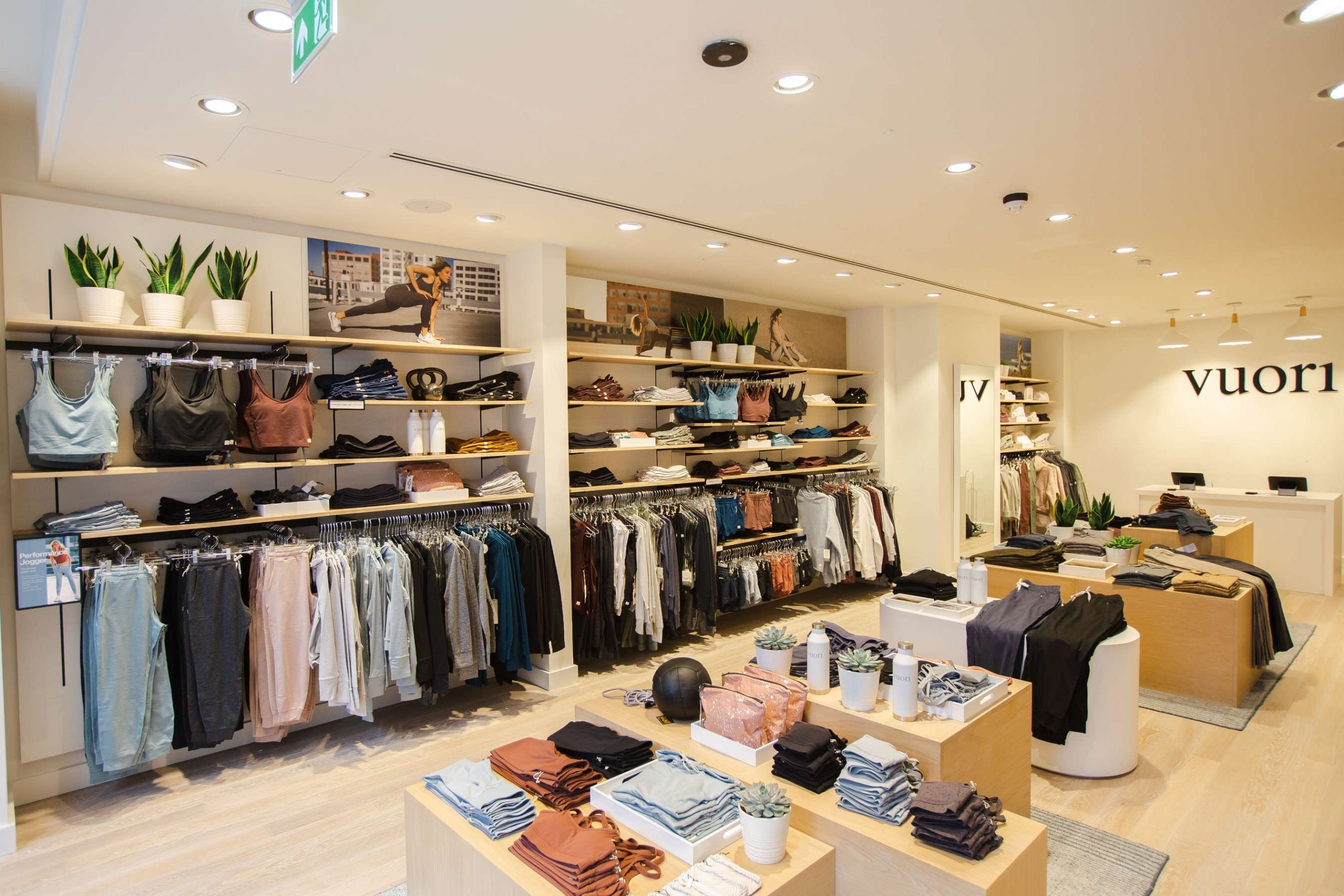 Vuori, the California-based clothing brand, opens the doors to its first UK  store in London's Covent Garden - Retail Focus - Retail Design